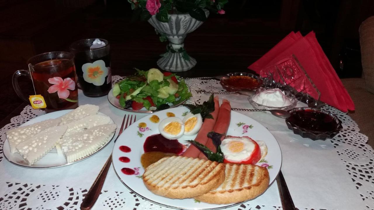 Guest House T&N Kutaisi Luaran gambar